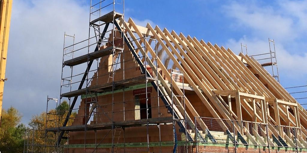 Bau von 2 Doppelhaushäften